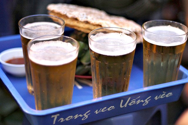 HANOI NIGHTLIFE: 5 UNMISSABLE NIGHT-OUT PLACES 3